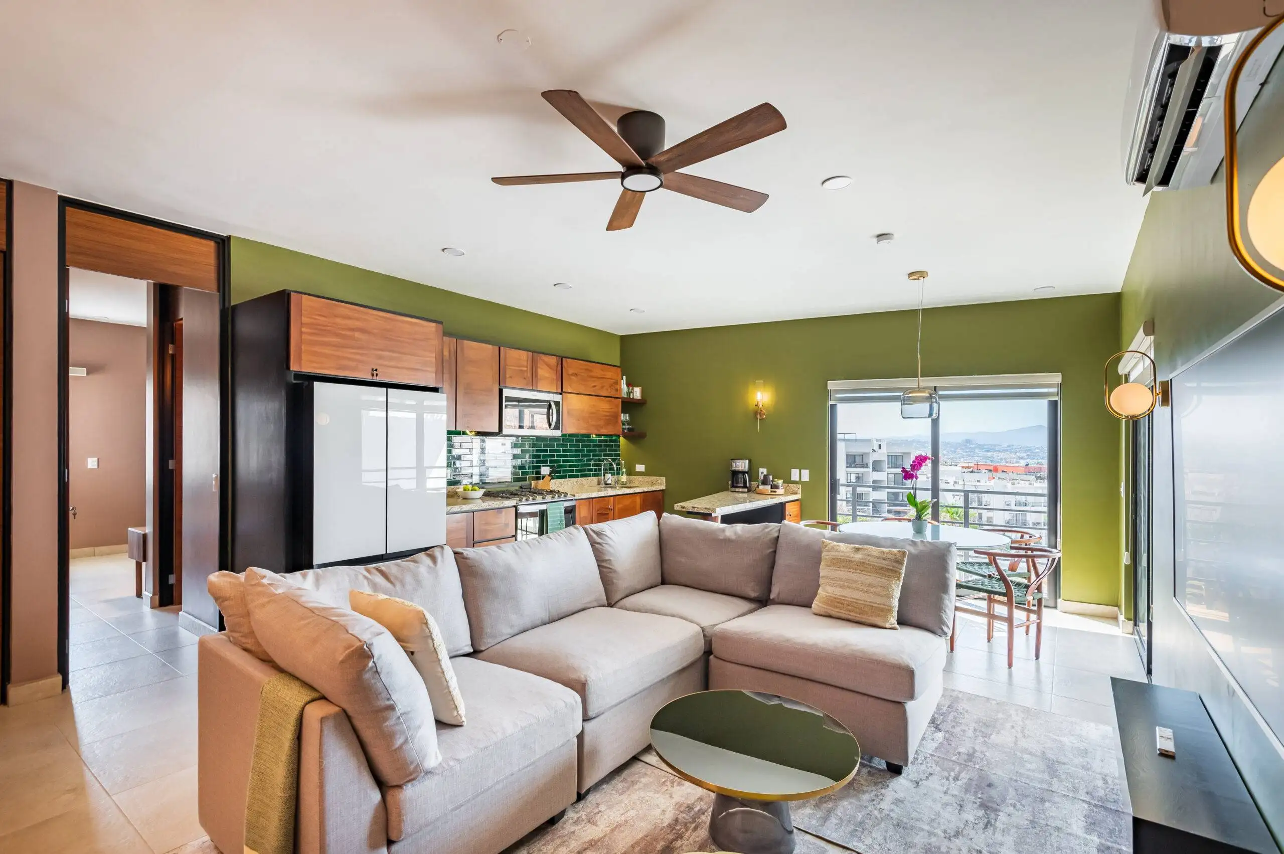 DSC 7237 scaled-Cabo homeowner services